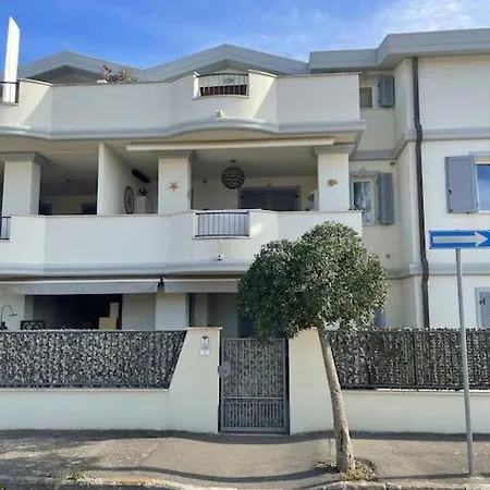 Mare Fuori Apartment *